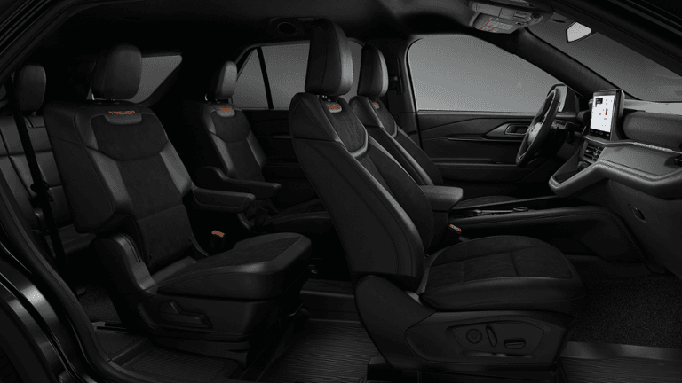 2026 Ford Explorer - Image 28