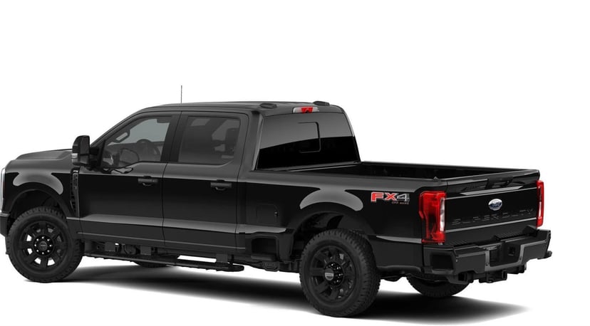 2026 Ford Super Duty F-250 - Image 3
