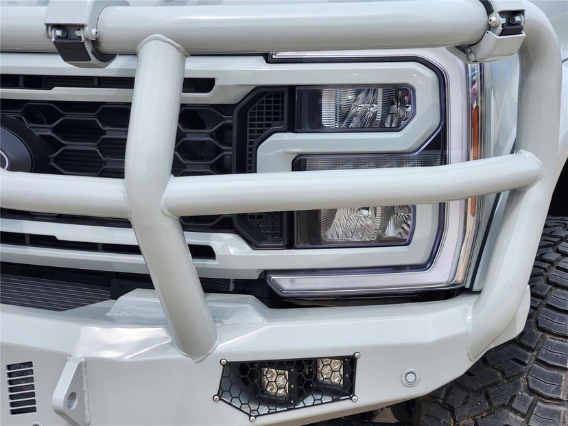 2025 Ford Super Duty F-250 - Image 4