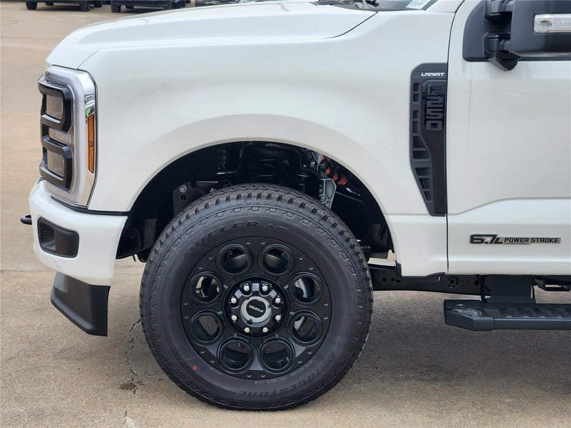 2026 Ford Super Duty F-250 - Image 5