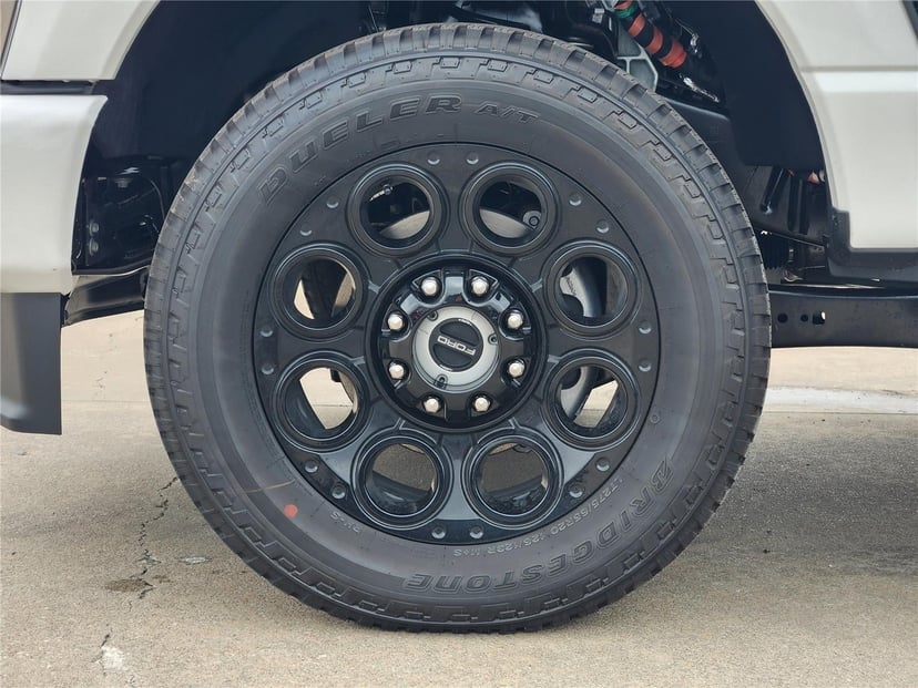 2026 Ford Super Duty F-250 - Image 6