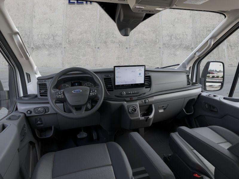 2025 Ford E-Transit Cargo Van - Image 9