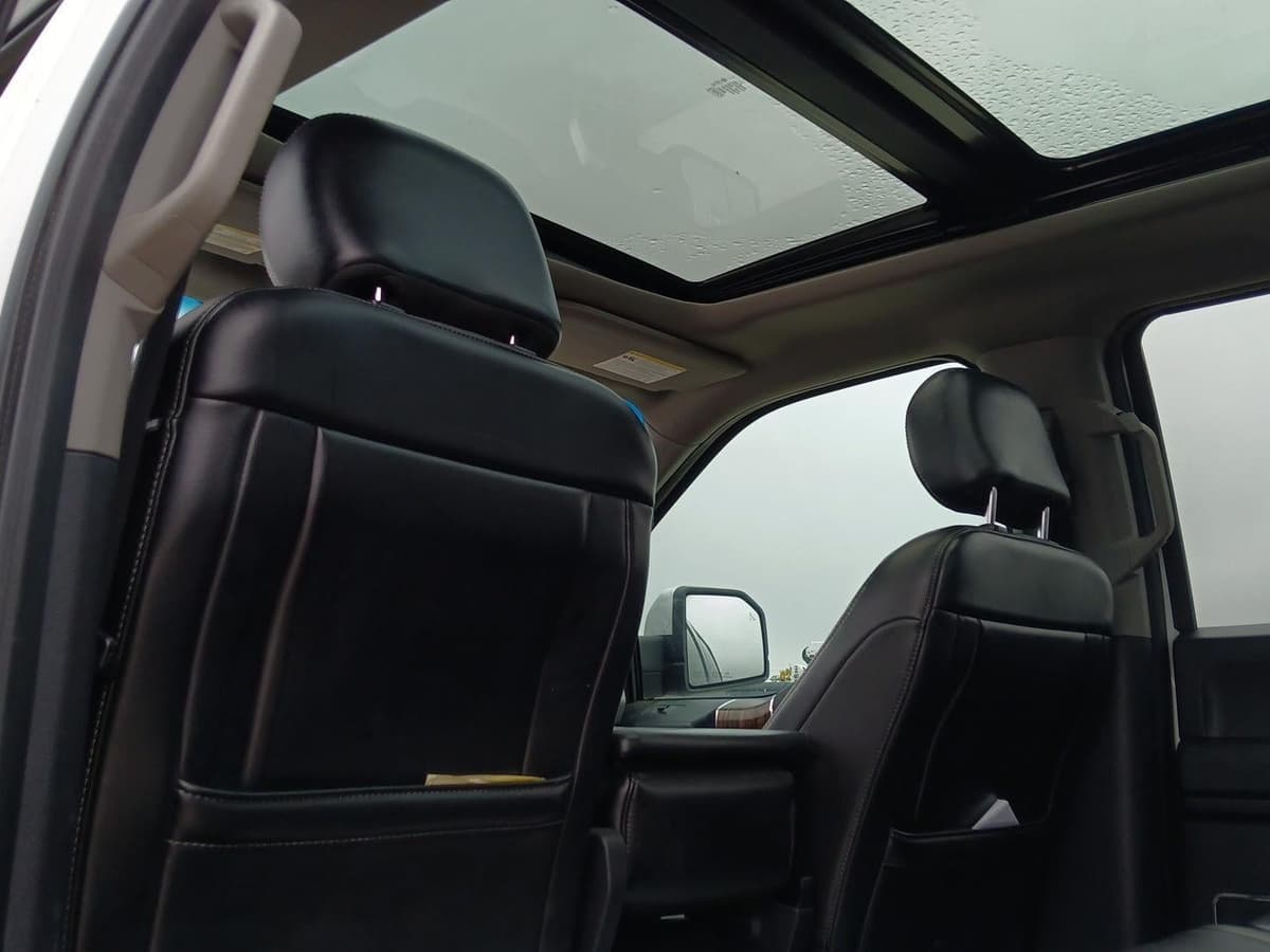 2018 Ford F-150 - Image 13