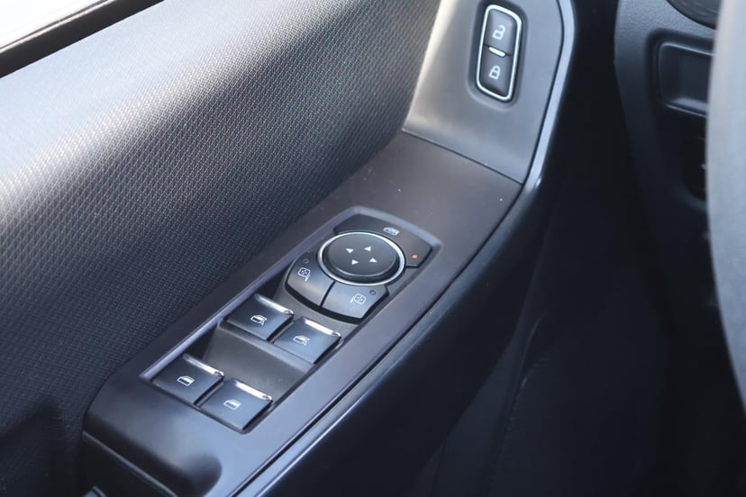 2023 Ford F-150 - Image 23