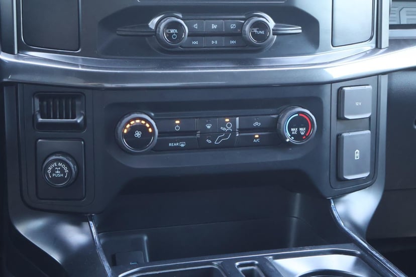 2023 Ford F-150 - Image 31