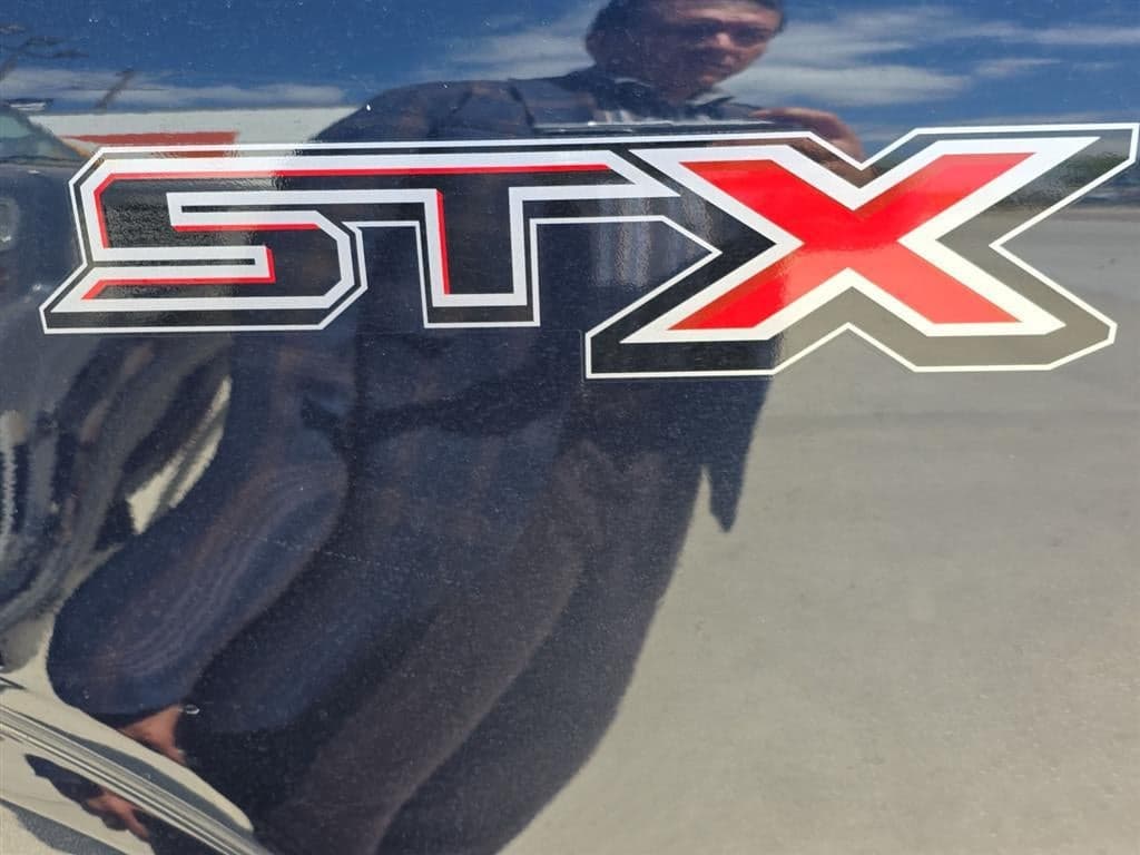 2023 Ford F-150 - Image 13