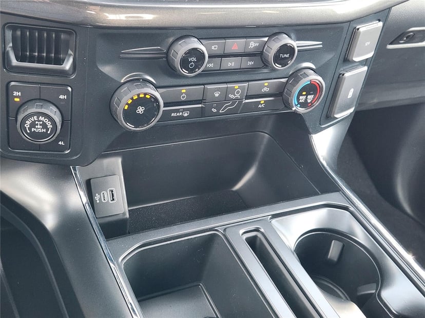 2026 Ford F-150 - Image 13