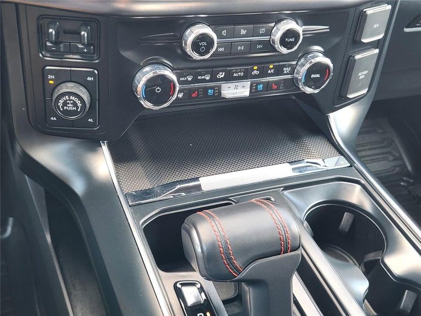 2024 Ford F-150 - Image 14