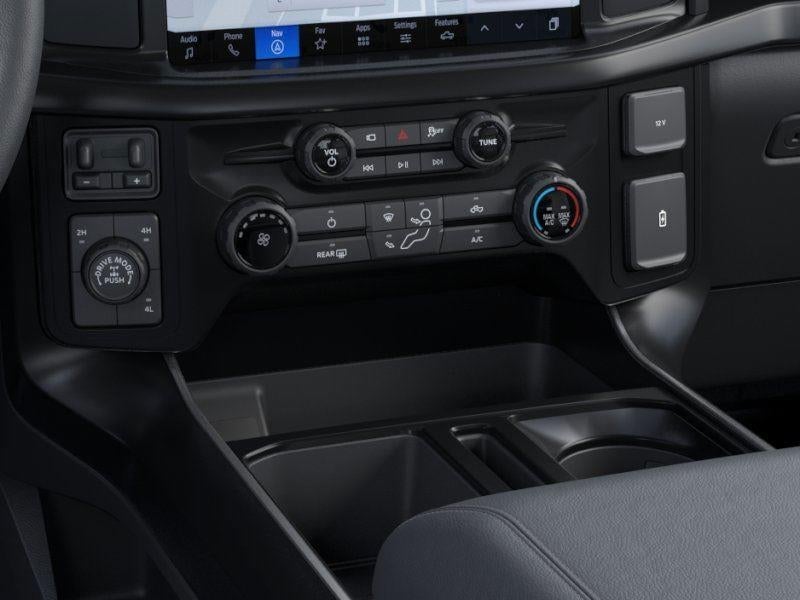2025 Ford F-150 - Image 14