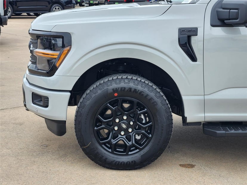 2026 Ford F-150 - Image 5
