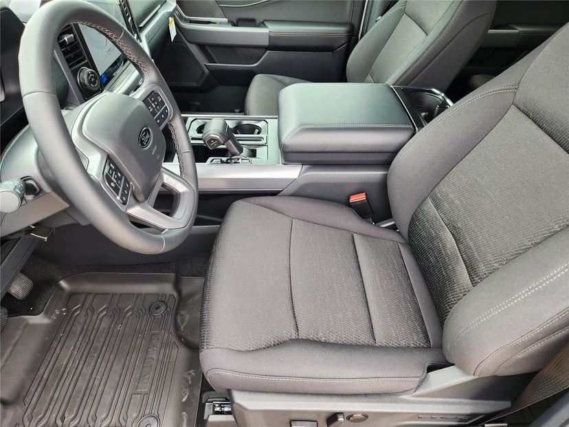 2026 Ford F-150 - Image 8
