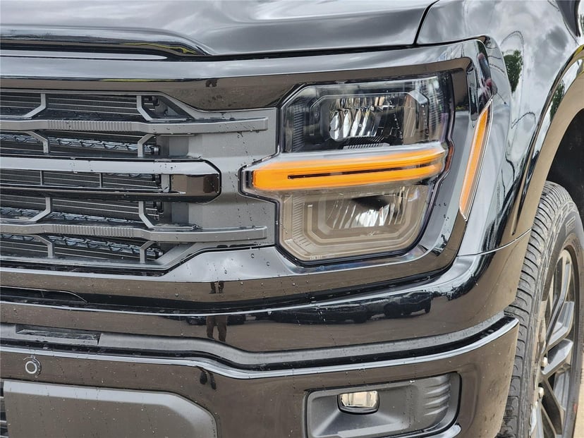 2026 Ford F-150 - Image 4