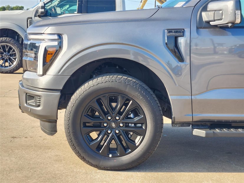 2026 Ford F-150 - Image 5