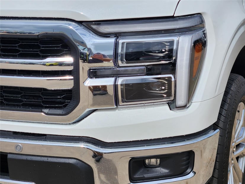2026 Ford F-150 - Image 4