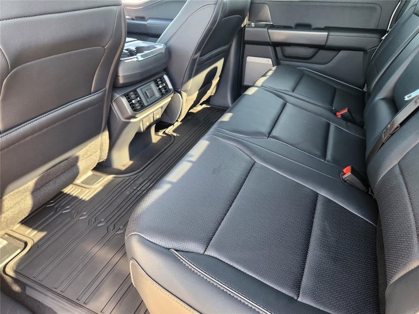 2025 Ford F-150 - Image 18