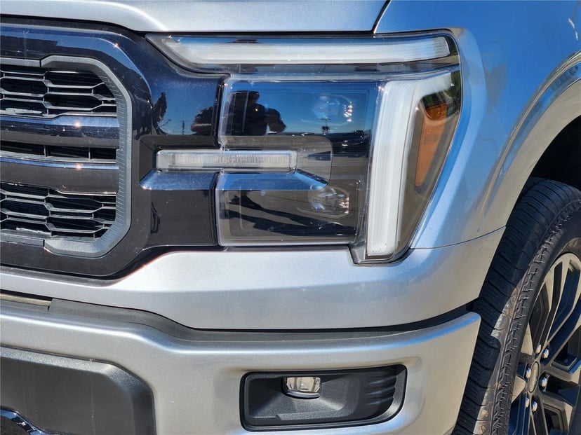 2025 Ford F-150 - Image 4