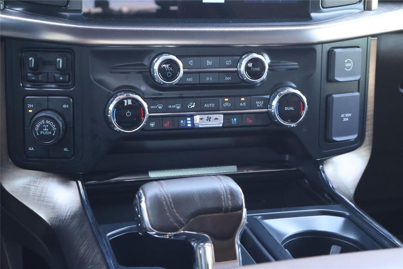2024 Ford F-150 - Image 25