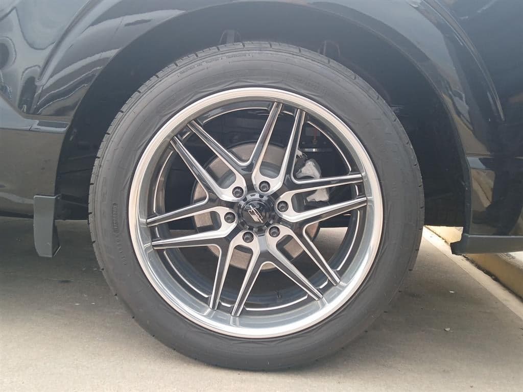 2025 Ford F-150 - Image 10