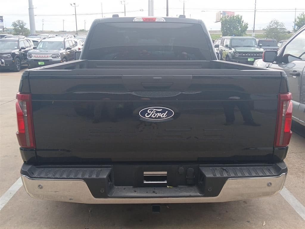2025 Ford F-150 - Image 7