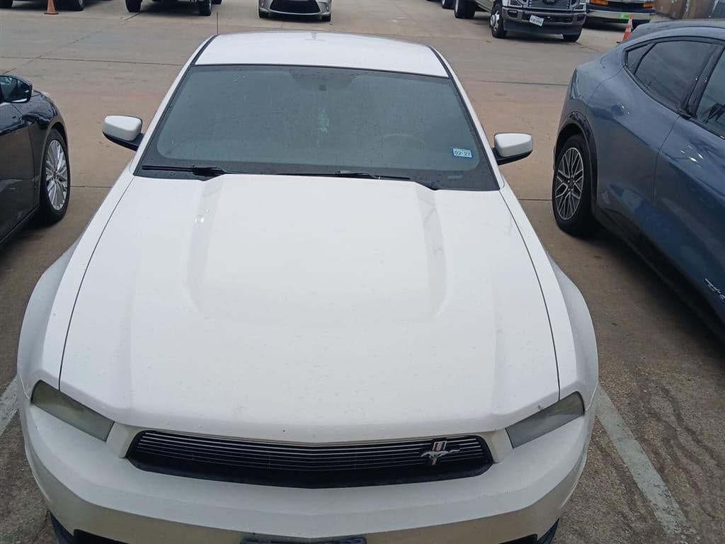 2011 Ford Mustang - Image 3