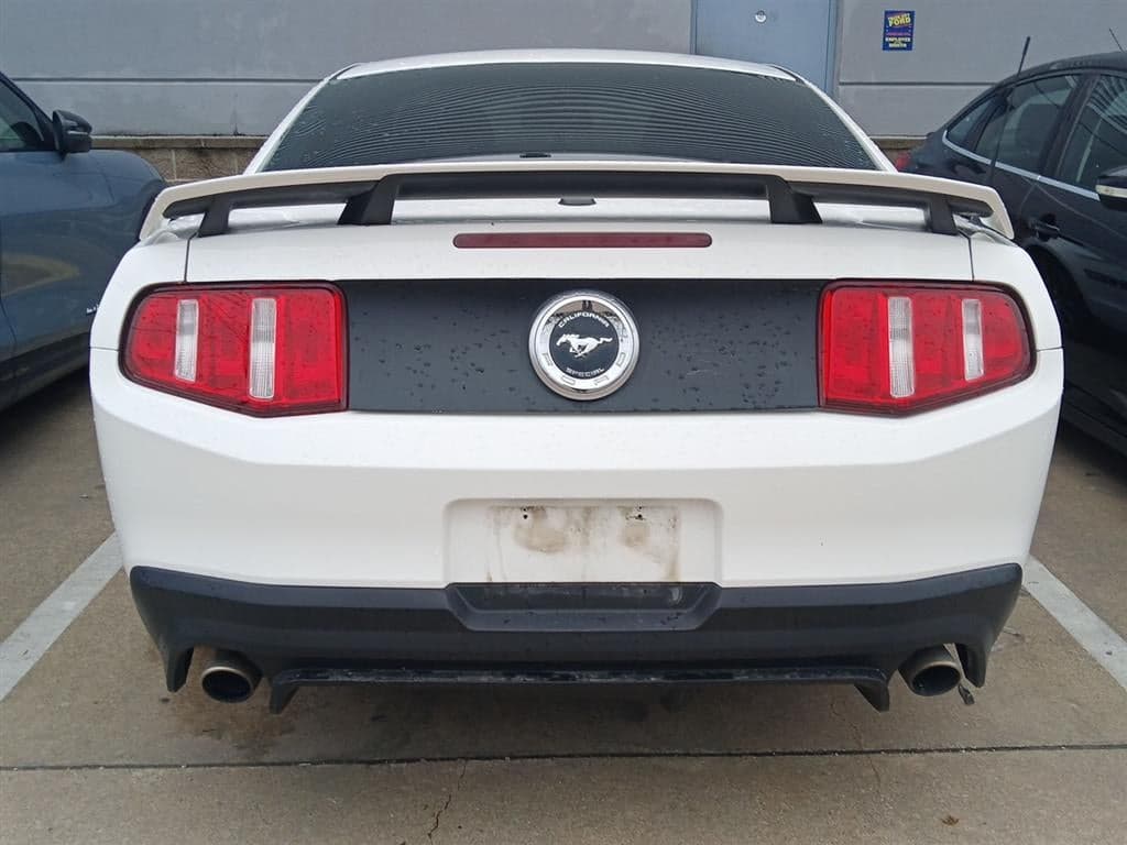 2011 Ford Mustang - Image 5