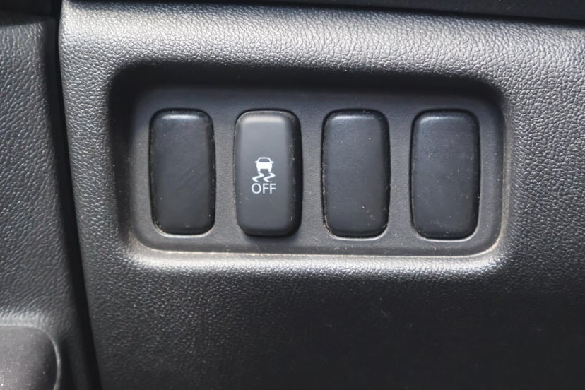 2015 Mitsubishi Outlander Sport - Image 16