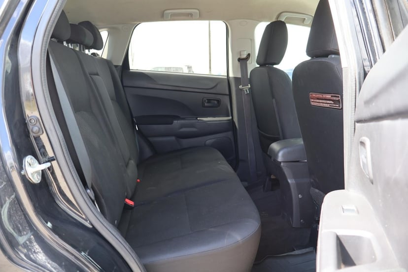 2015 Mitsubishi Outlander Sport - Image 29