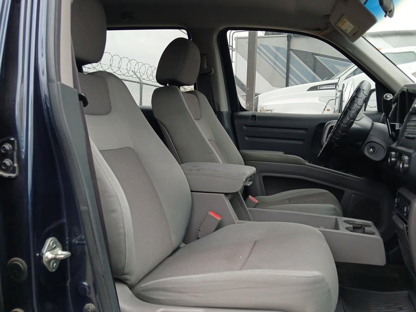 2009 Honda Ridgeline - Image 10