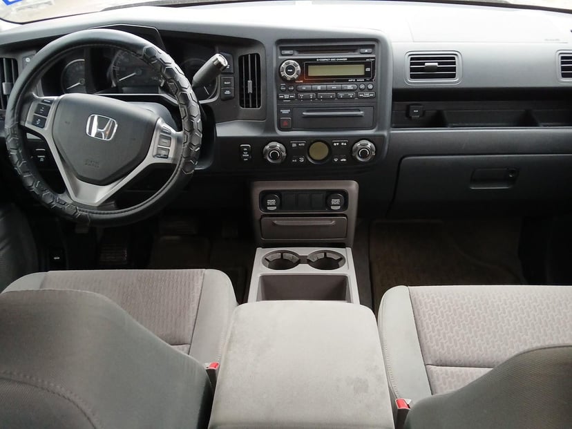 2009 Honda Ridgeline - Image 13