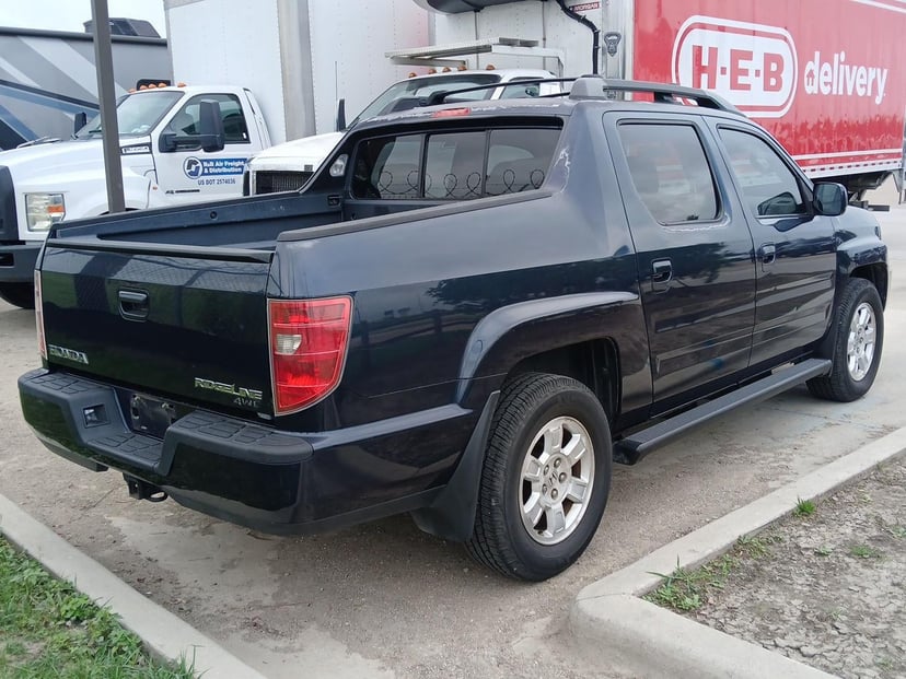 2009 Honda Ridgeline - Image 8