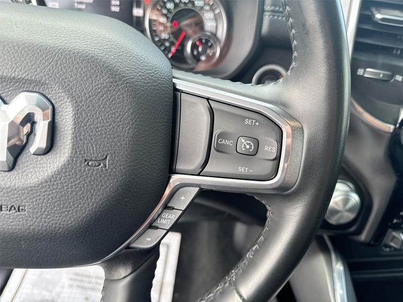 2023 RAM 1500 - Image 27