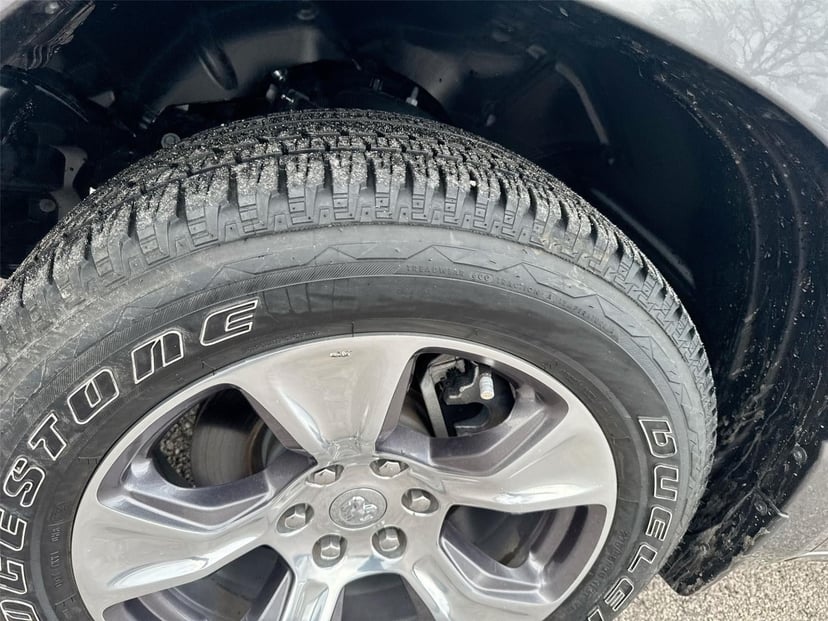 2023 RAM 1500 - Image 33