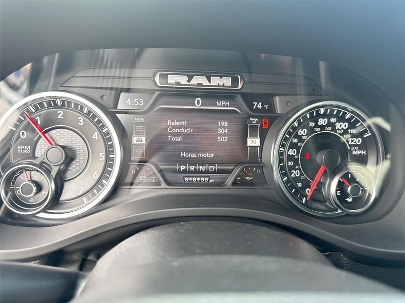 2023 RAM 1500 - Image 8