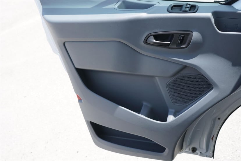 2017 Ford Transit Wagon - Image 19
