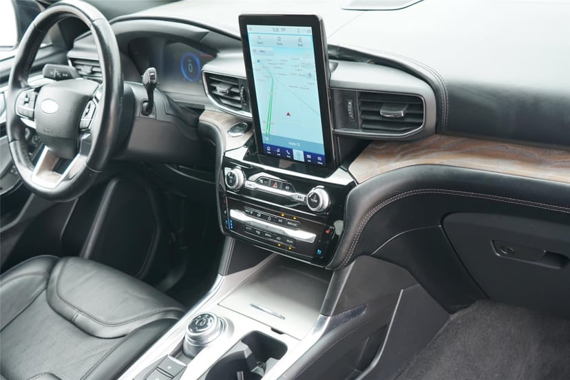 2022 Ford Explorer Hybrid - Image 27