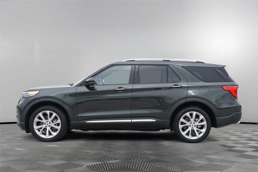 2022 Ford Explorer Hybrid - Image 7