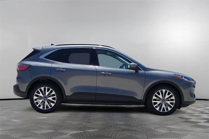 2022 Ford Escape Hybrid - Image 4