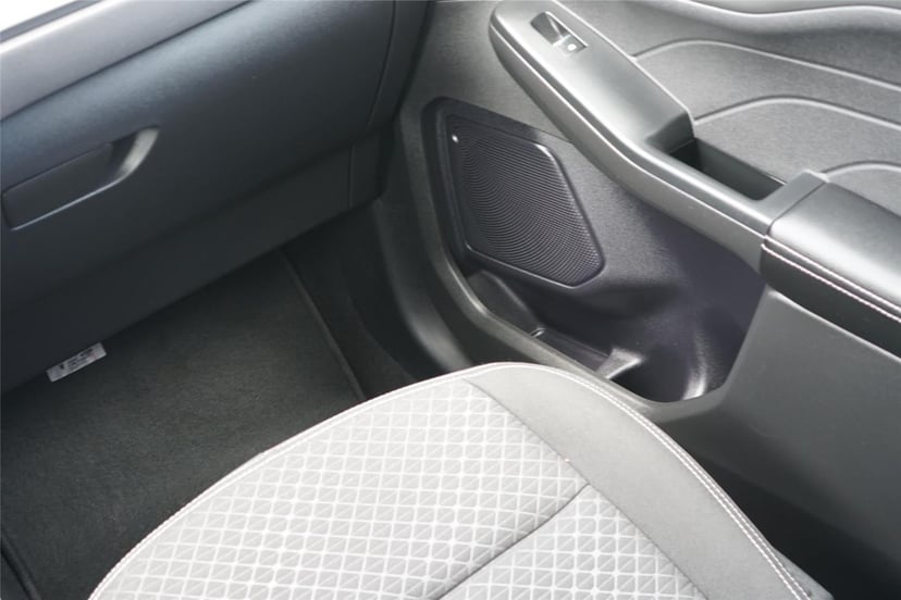 2024 Ford Escape - Image 27