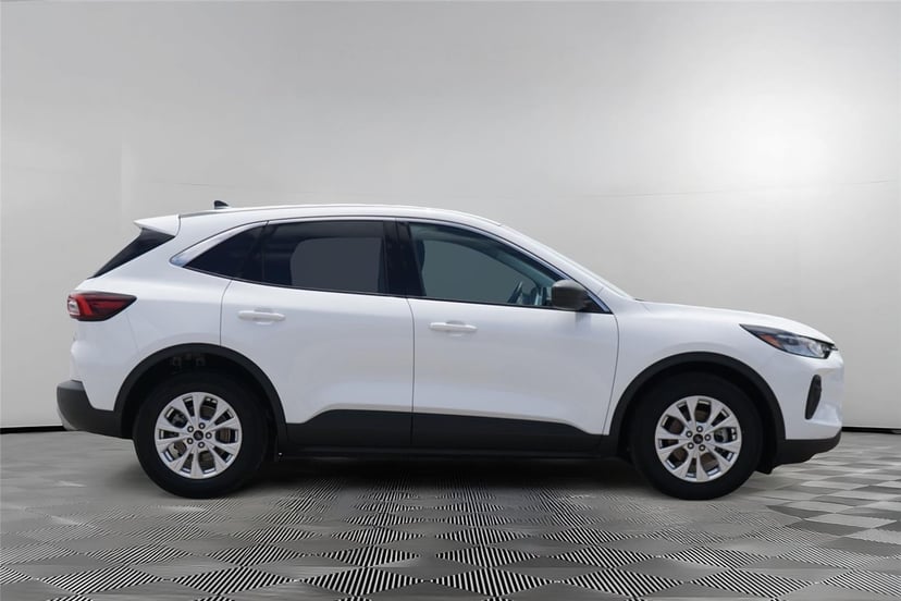 2024 Ford Escape - Image 4