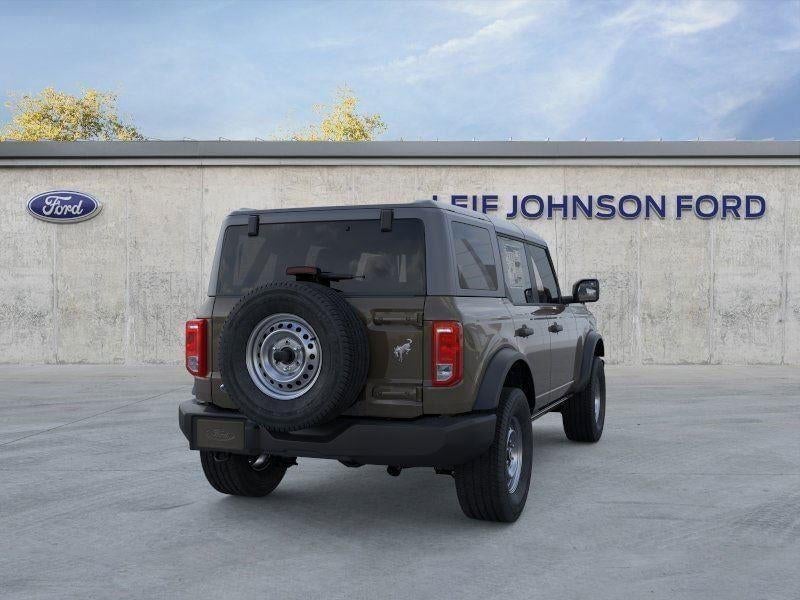2025 Ford Bronco - Image 8