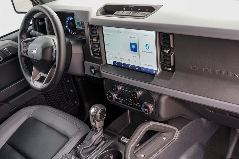 2024 Ford Bronco - Image 28