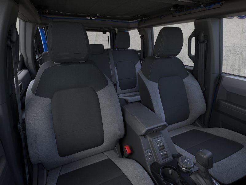 2026 Ford Bronco - Image 10