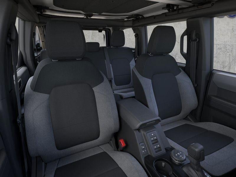 2026 Ford Bronco - Image 10