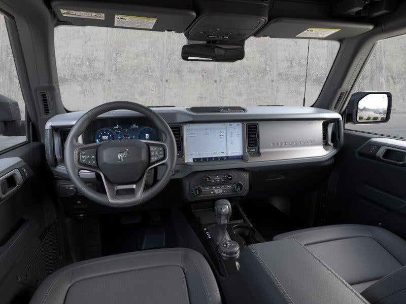 2026 Ford Bronco - Image 2
