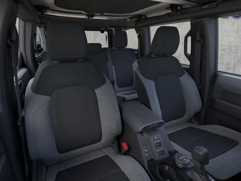 2026 Ford Bronco - Image 10