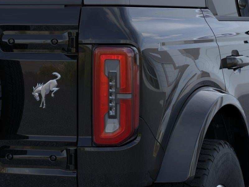 2025 Ford Bronco - Image 23