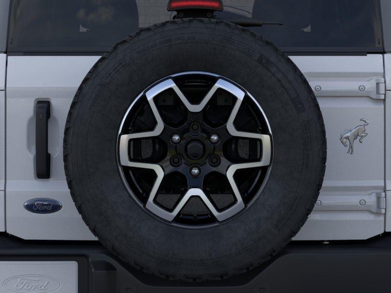 2026 Ford Bronco - Image 19