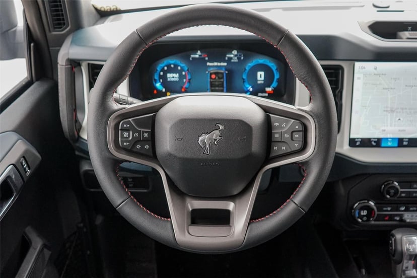 2026 Ford Bronco - Image 27