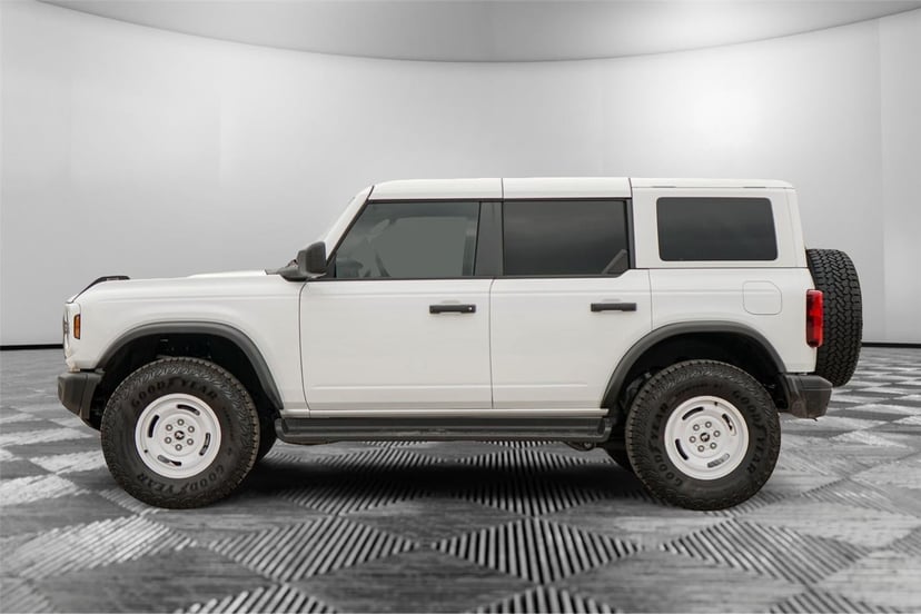 2026 Ford Bronco - Image 7