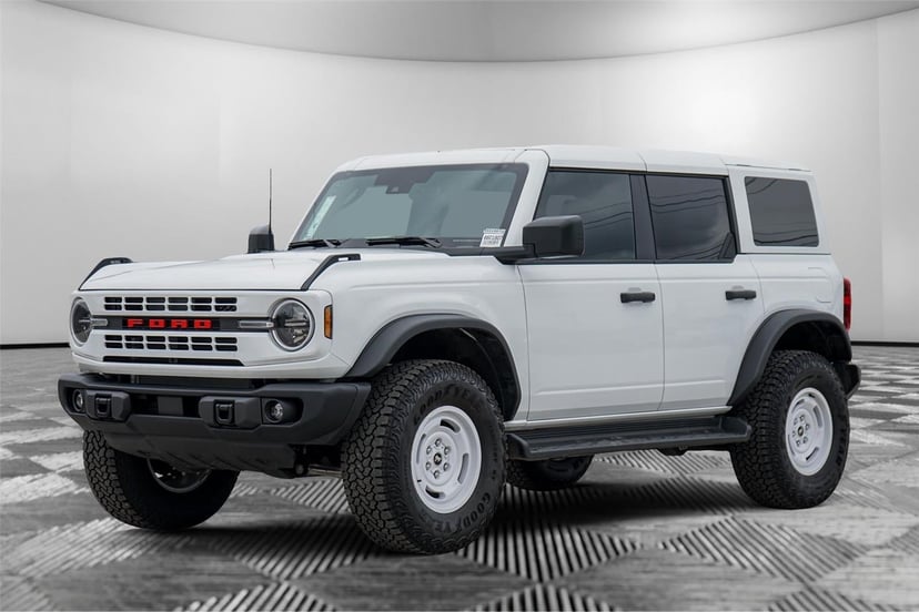 2026 Ford Bronco - Image 8